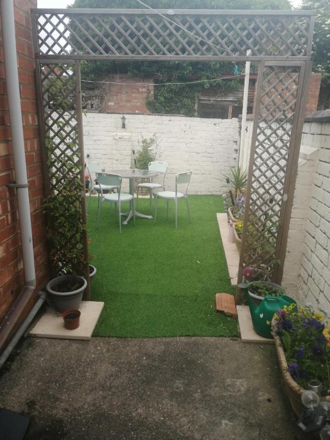 Ripon Street Lincoln Apartment ภายนอก รูปภาพ