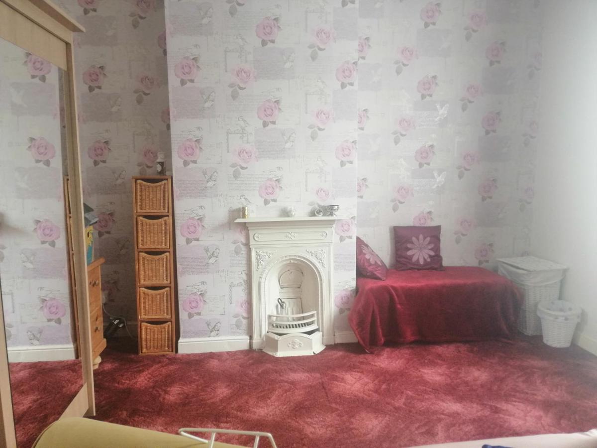 Ripon Street Lincoln Apartment ภายนอก รูปภาพ